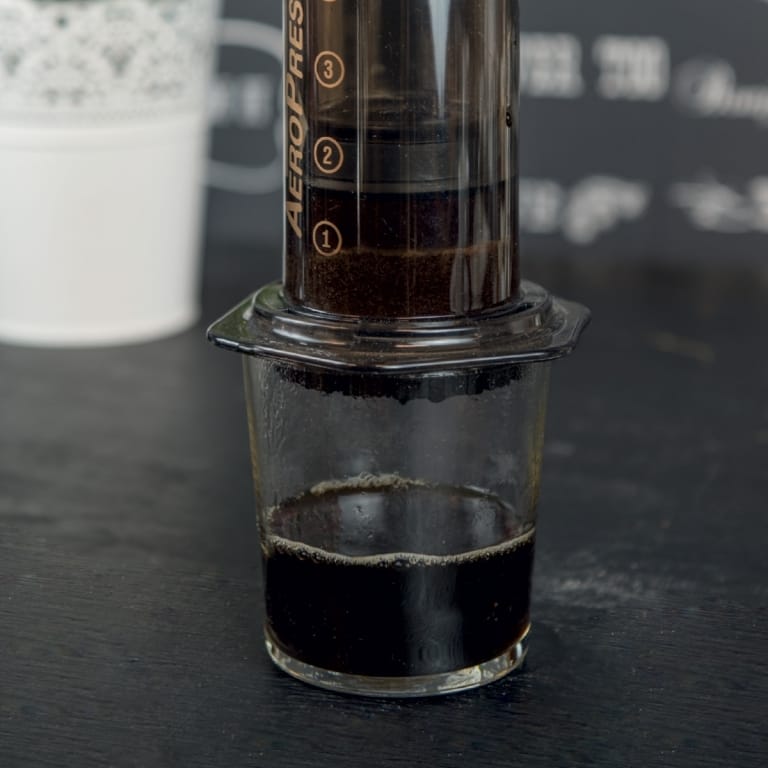 Caffè Poli - Aeropress cocoa & cardamom